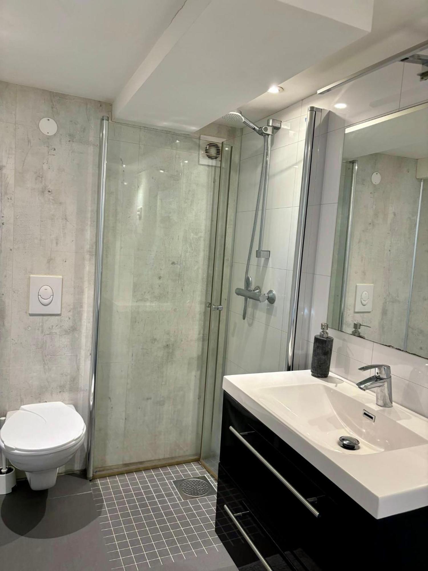 Down Town Apartment With Outside Area In Villa Кристиансан Екстериор снимка