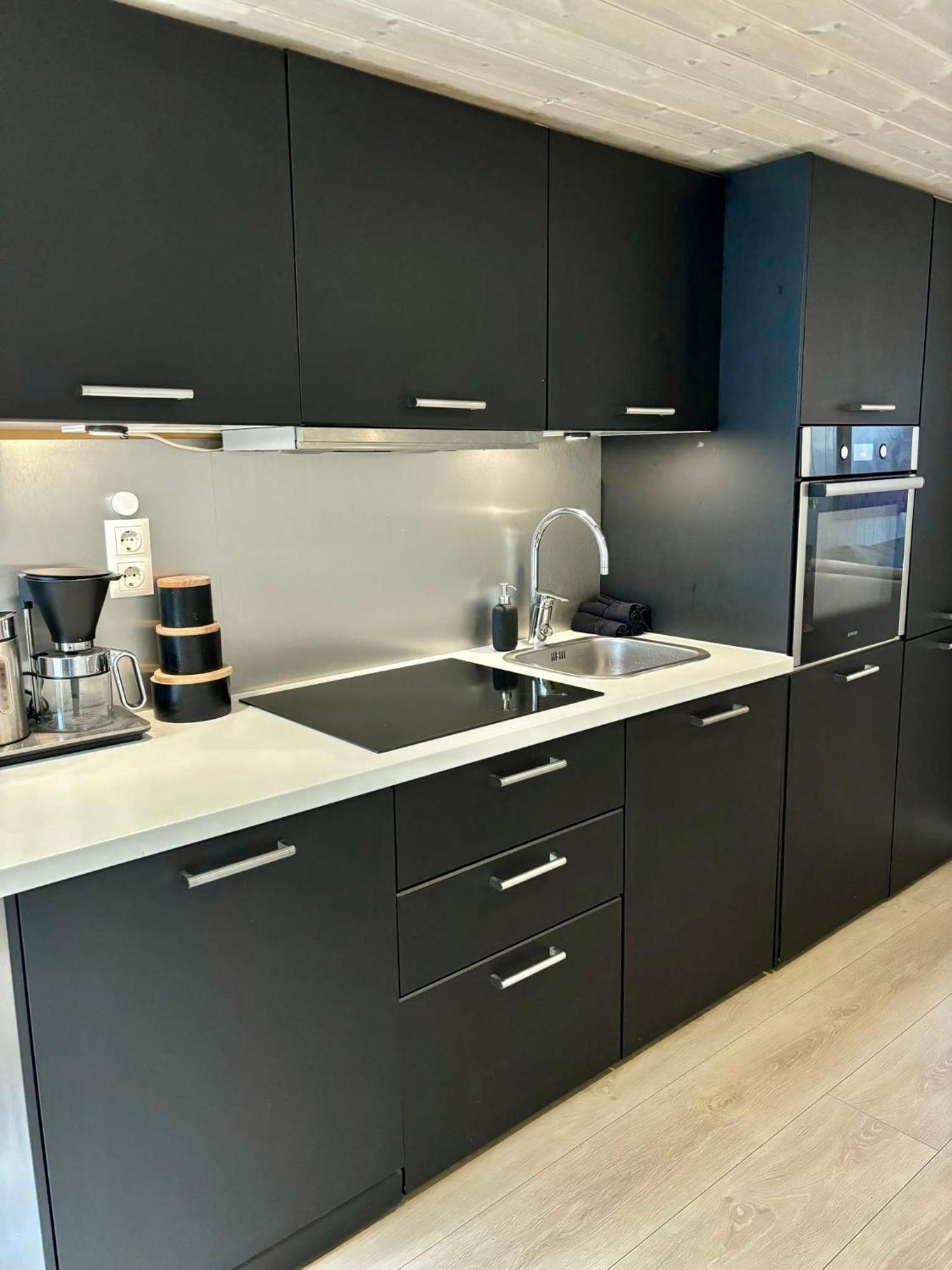 Down Town Apartment With Outside Area In Villa Кристиансан Екстериор снимка